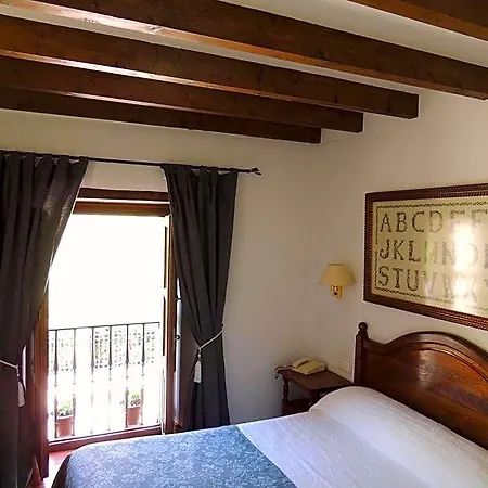 Maximo Hotell Camaleño